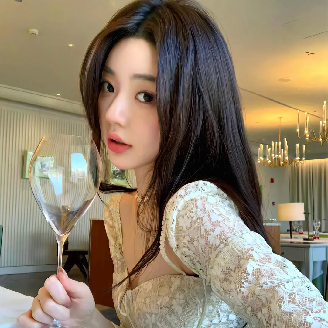 嗨闺蜜系统逼我当月老